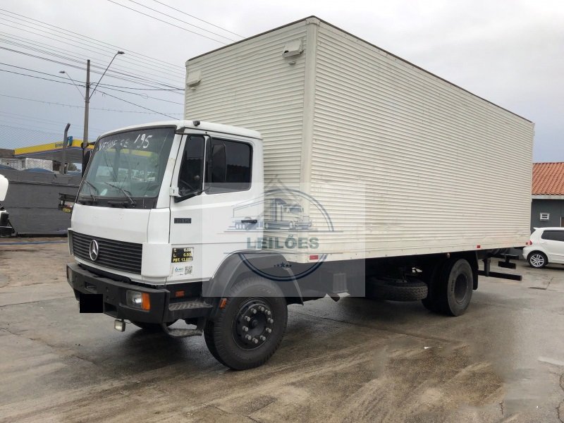 Mercedes Benz L-1414 - 4x2 - 1995 - Baú 