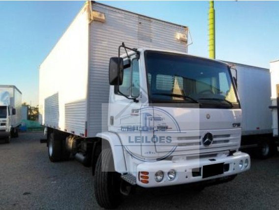 Mercedes Benz 1718 - 4x2 - 2009 - Baú