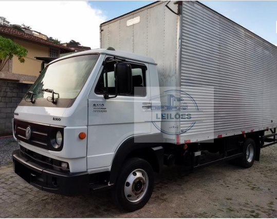 Volkswagen  Delivery  8-160 E - 4x2 - 2013 - Baú